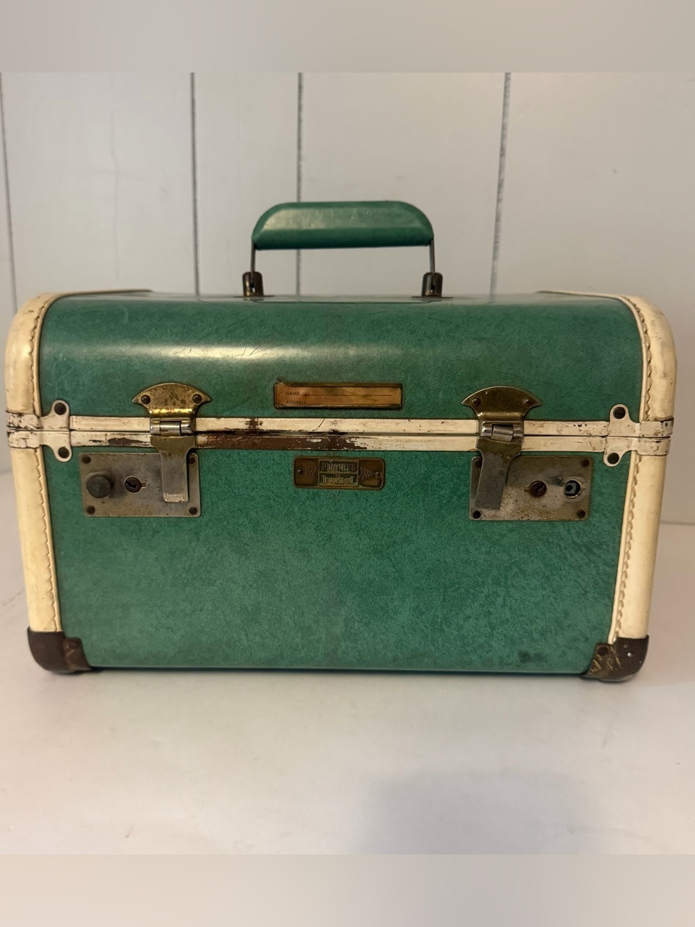 Vintage 60’s JC Penney’s Towncraft Green Train Case Vanity Cosmetic Case Luggage